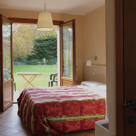Rosy Hotel 3*