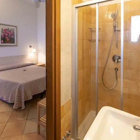 Rosy 3* Torre del Lago Puccini