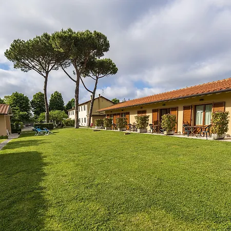 Hotel Rosy 3*